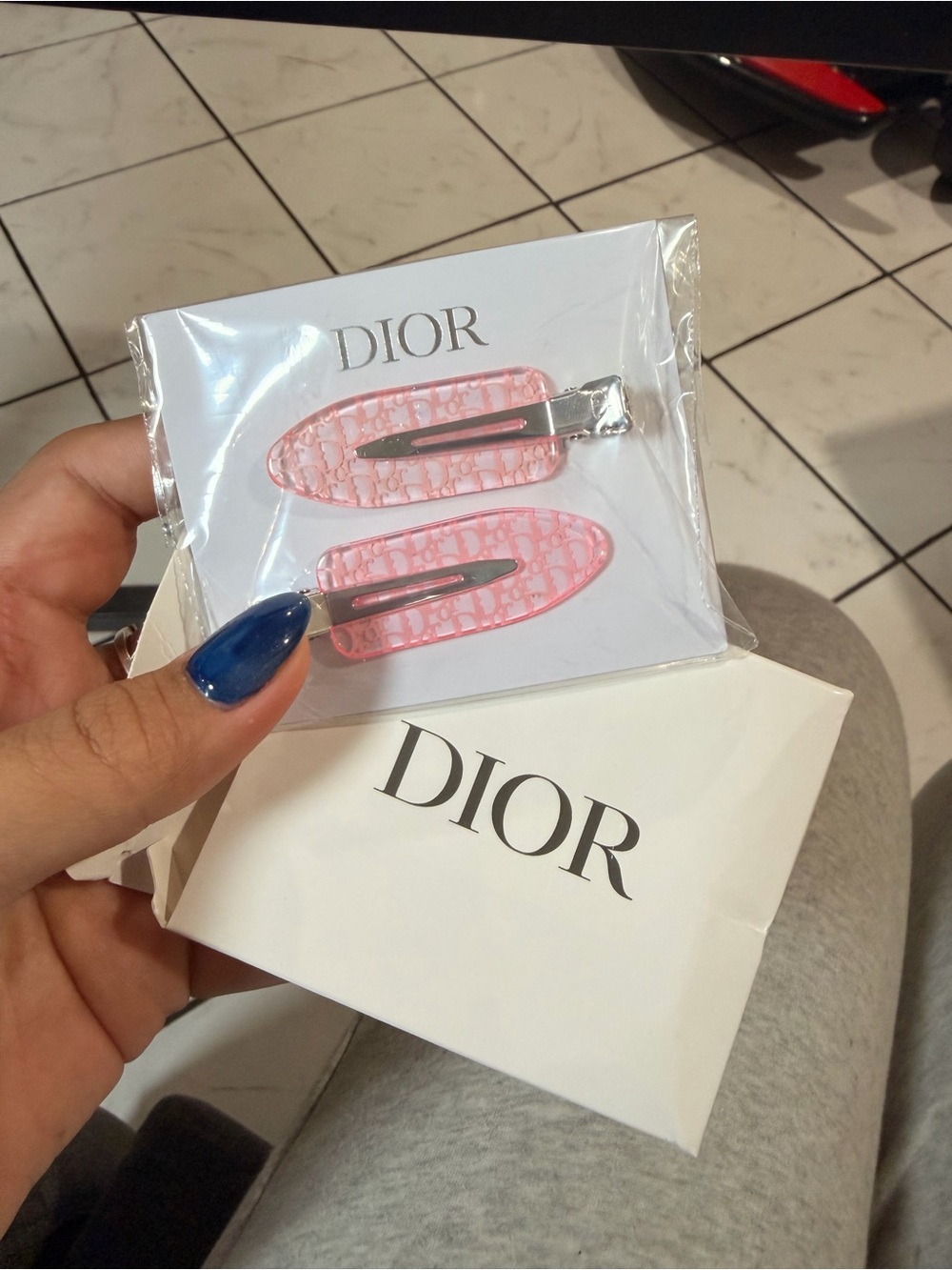 CD Pink Logo Hair Clips Set – 100% Authentic